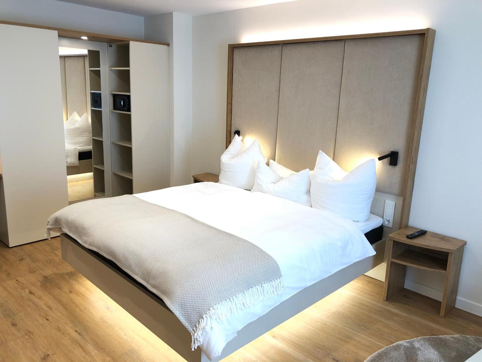 Hotel Zur Traube Ürzig Quarto foto