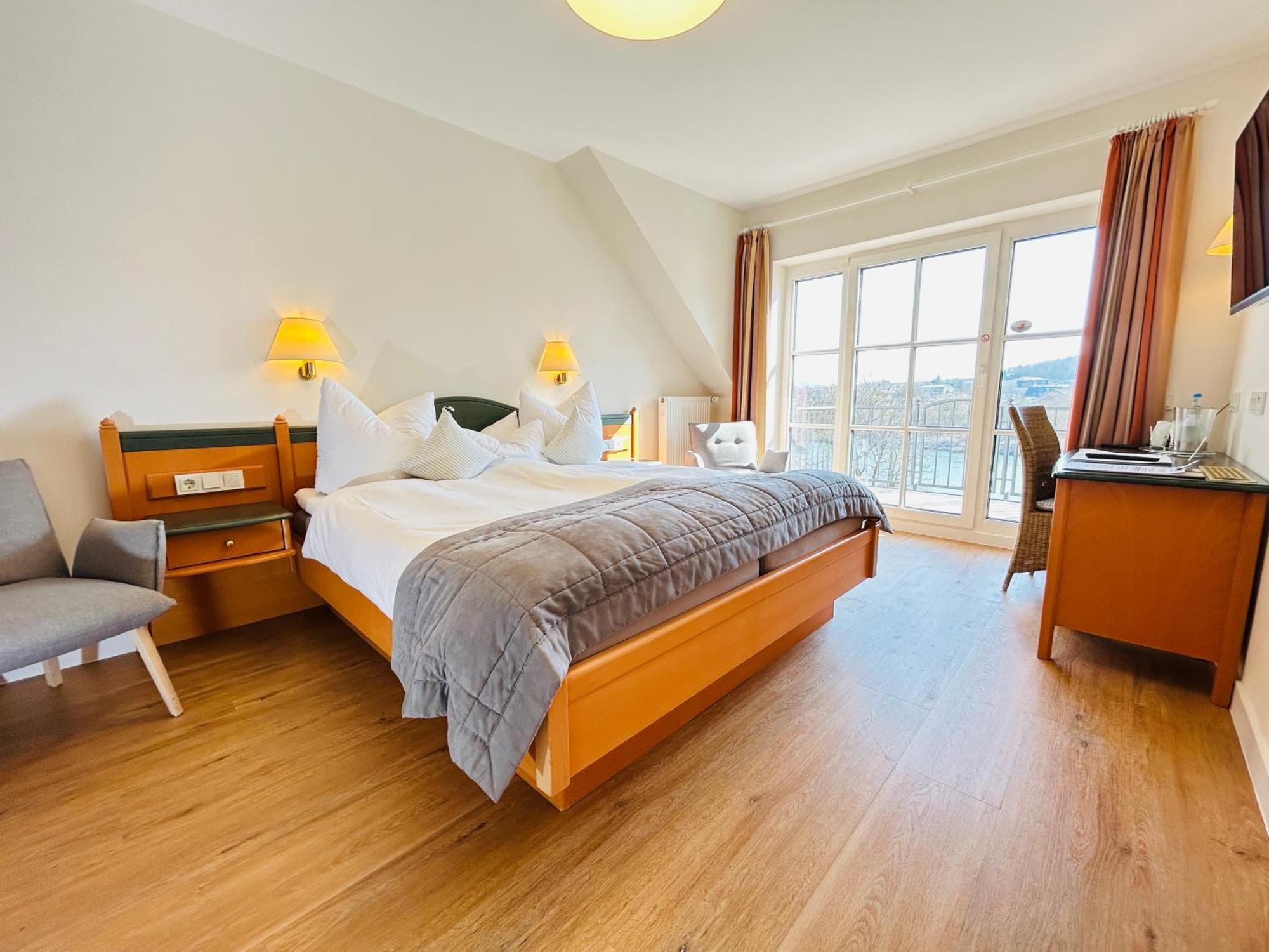 Hotel Zur Traube Ürzig Quarto foto